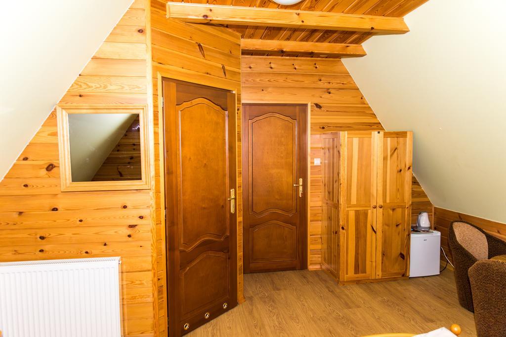 Domek Pod Klonem Agroturystyka Białowieża Habitación foto